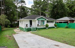 1101 Lloyd, Forest Park, GA 30297
