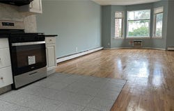83-14 Homelawn Street, Jamaica Hills, NY 11432