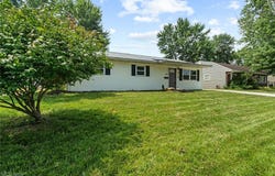 819 Baldwin Avenue, Elyria, OH 44035