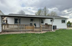 707 E Maple, Sutton, NE 68979