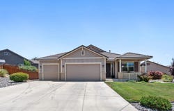 6764 Fabric Drive, Sparks, NV 89436