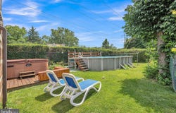 210 E ASHLAND AVENUE, GLENOLDEN, PA 19036