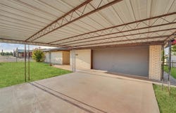 412 E Washington Avenue, Sayre, OK 73662
