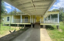 2440 La Hwy 958, Slaughter, LA 70777