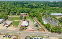 1121 N Main Street, Paris, TX 75460