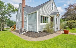 1917 7th St, New Kensington, PA 15068