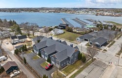 416 S 3rd Ave, Sturgeon Bay, WI 54235