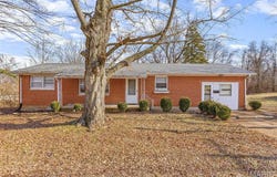502 KREI Boulevard, Farmington, MO 63640