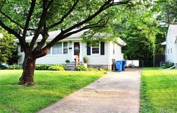 16 Regina Court, Florissant, MO 63031