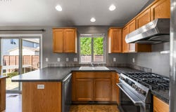 1254 LINDEN CT, Sweet Home, OR 97386