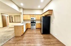 11911 E 85th Street, Raytown, MO 64138