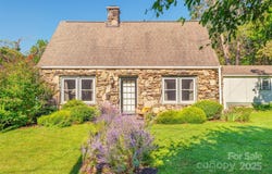 6 Craggy Circle, Asheville, NC 28803