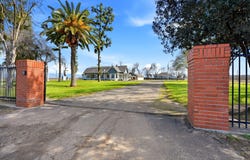 34854 Rd 124, Visalia, CA 93291