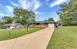 12 Pine Lane, Kimberling City, MO 65686