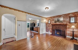 9017 Lakeshore Boulevard, Mentor, OH 44060