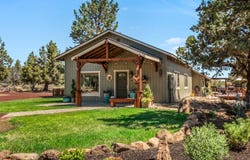 18380 Goldcoach Road, Sisters, OR 97759
