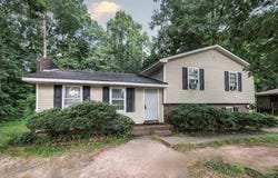 345 Henson Circle, Carrollton, GA 30117