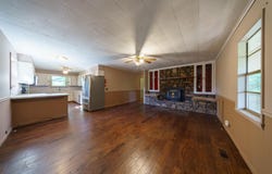 2389 Newport Rd, Batesville, AR 72501