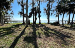 1385 N LAKE REEDY BOULEVARD, FROSTPROOF, FL 33843