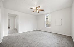 606 SW 2ND St, Pendleton, OR 97801