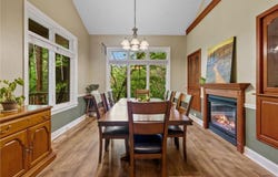 917 Parkview Lane, Victoria, MN 55386