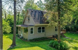1289 Boulevard, Howell, MI 48843