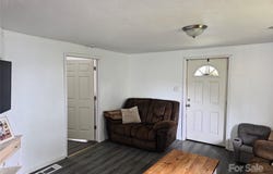 23 Pearl Street, Granite Falls, NC 28630