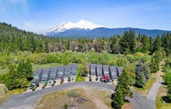 1422 Kingston Road, Mount Shasta, CA 96067
