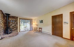 8 Circle Drive, Enfield, CT 06082