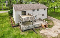 4204 East Drive, Wonder Lake, IL 60097