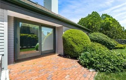 27 Shadow Farm Way, South Kingstown, RI 02879