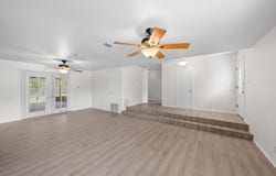 702 Smokey Mountain Dr, Kerrville, TX 78028