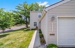 8598 W 108 Place, Overland Park, KS 66210