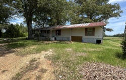 895 Scr 131b, Morton, MS 39117