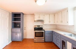 404 Jefferson Street, Glen Rose, TX 76043