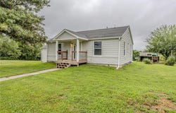 7486 Newton Road, Odessa, MO 64076