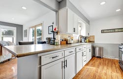 5105 Wallingford Drive NW, Comstock Park, MI 49321