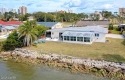 3134 S Peninsula Drive, Daytona Beach, FL 32118