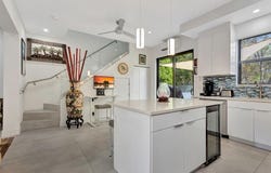 93 S Cortez Drive Circle R, Margate, FL 33068