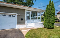 84 Kossuth Street, Piscataway, NJ 08854