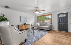 1100 HERITAGE Trail, OSHKOSH, WI 54904