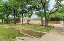 2105 Emerald Isle DR, Leander, TX 78641