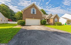 25 BROWNING CIR, MIDDLETOWN, DE 19709