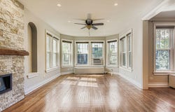 2946 N Pine Grove Avenue, Chicago, IL 60657