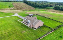 477 Opossum Kingdom Road, Berea, KY 40403