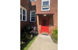 275 Maple Ave, Rockville Centre, NY 11570