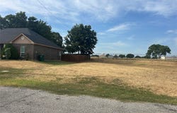 Brookfield Drive, Boyd, TX 76023