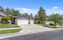 11733 Pactfield, Yucaipa, CA 92399