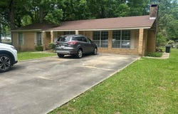 1117 Lamar  Drive, Laurel, MS 39443