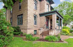 126 E Washington Street, Stoughton, WI 53589-1736